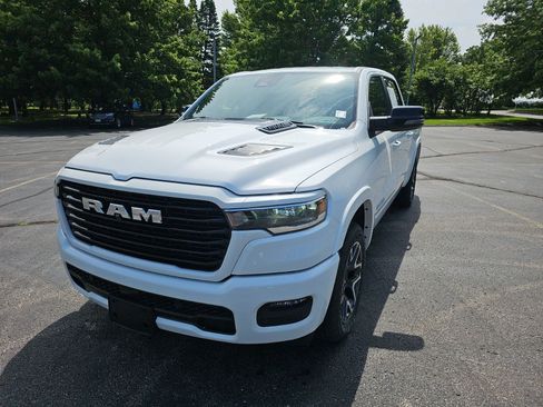 Used 2025 RAM 1500 Laramie w/ Sport Appearance Package AWD/4WD image 2