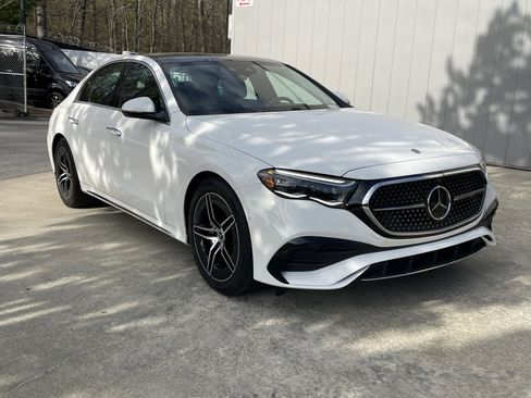 Certified 2025 Mercedes-Benz E 350 Sedan image 4