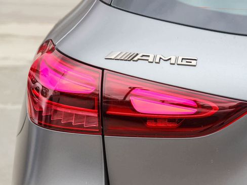 New 2026 Mercedes-Benz GLA 35 AMG 4MATIC image 7