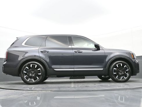 Used 2025 Kia Telluride SX w/ SX Captain's Chair Package image 40