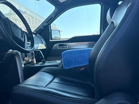 Used 2014 Ford F150 FX4 w/ Equipment Group 402A Luxury AWD/4WD image 8
