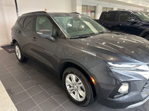 Used 2022 Chevrolet Blazer LT image 4