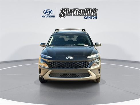 Used 2023 Hyundai Kona SEL image 3
