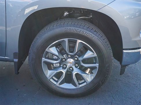 New 2026 Chevrolet Silverado 1500 LT w/ LPO, Dark Essentials Package image 9