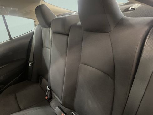 Used 2025 Toyota Corolla LE image 9