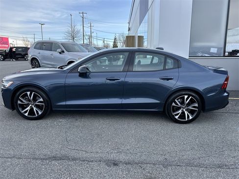 Certified 2023 Volvo S60 B5 Core w/ Climate Package image 5