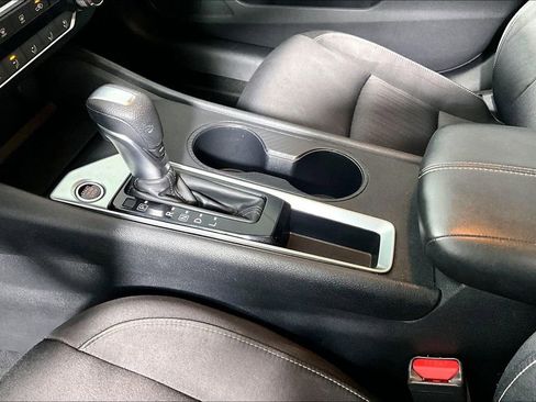 Used 2019 Nissan Altima 2.5 S FWD image 17
