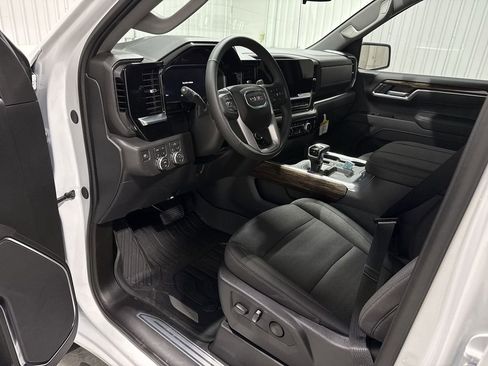 New 2026 GMC Sierra 1500 Elevation AWD/4WD image 10