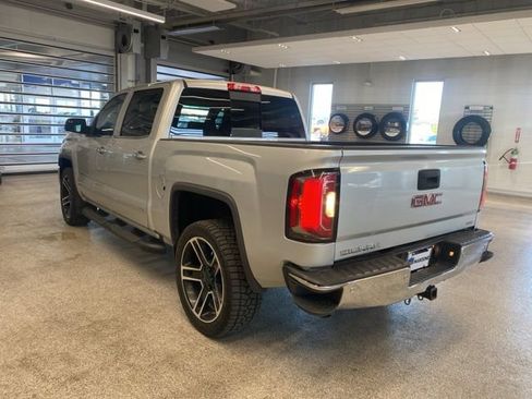Certified 2018 GMC Sierra 1500 SLT w/ Black Pack AWD/4WD image 8