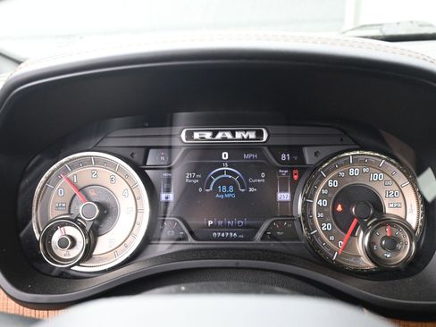 Used 2020 RAM 1500 Limited image 10