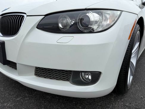 Used 2007 BMW 335i Convertible image 10