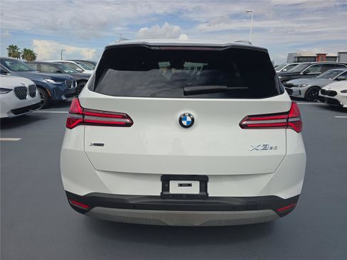 Used 2026 BMW X3 xDrive30i w/ Convenience Package AWD/4WD image 4