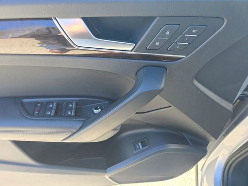 Used 2019 Audi Q5 2.0T Premium Plus image 25