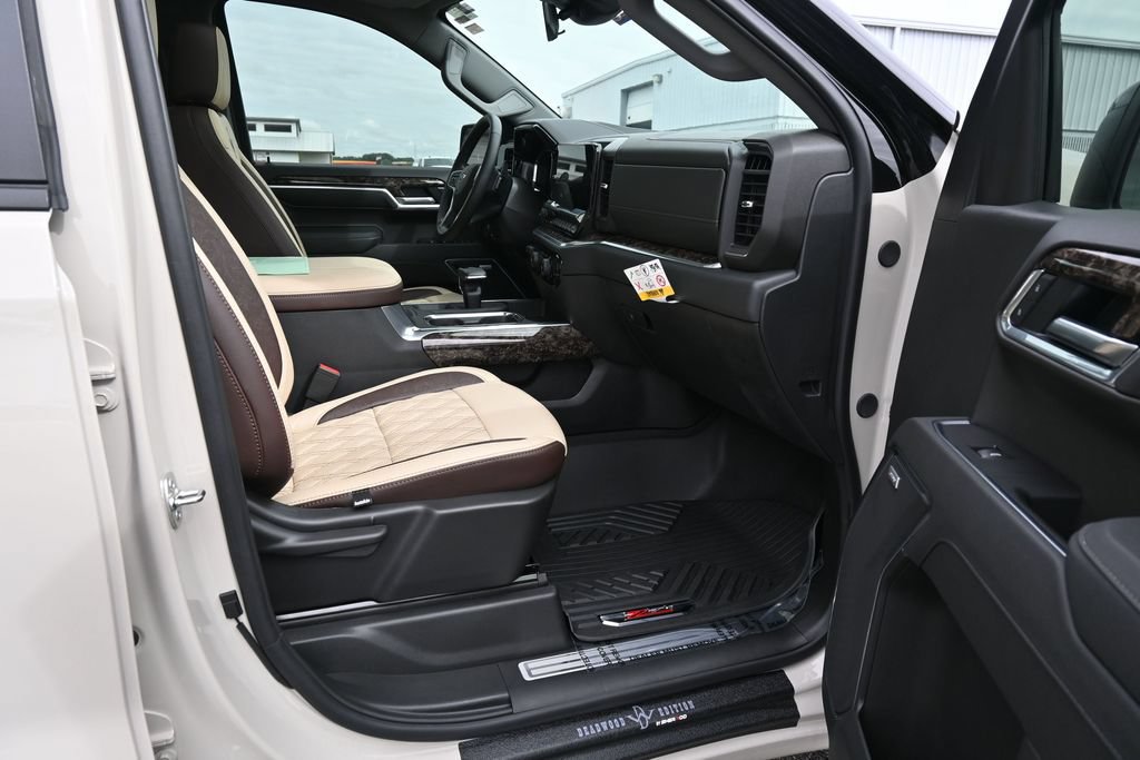 Used 2026 Chevrolet Silverado 1500 RST w/ All Star Edition Plus AWD/4WD image 55
