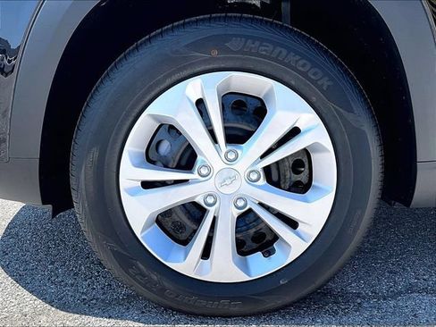 New 2026 Chevrolet Trax LS FWD image 7