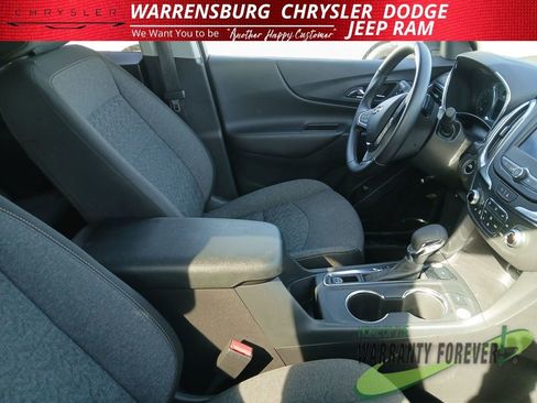 Used 2024 Chevrolet Equinox LT image 12