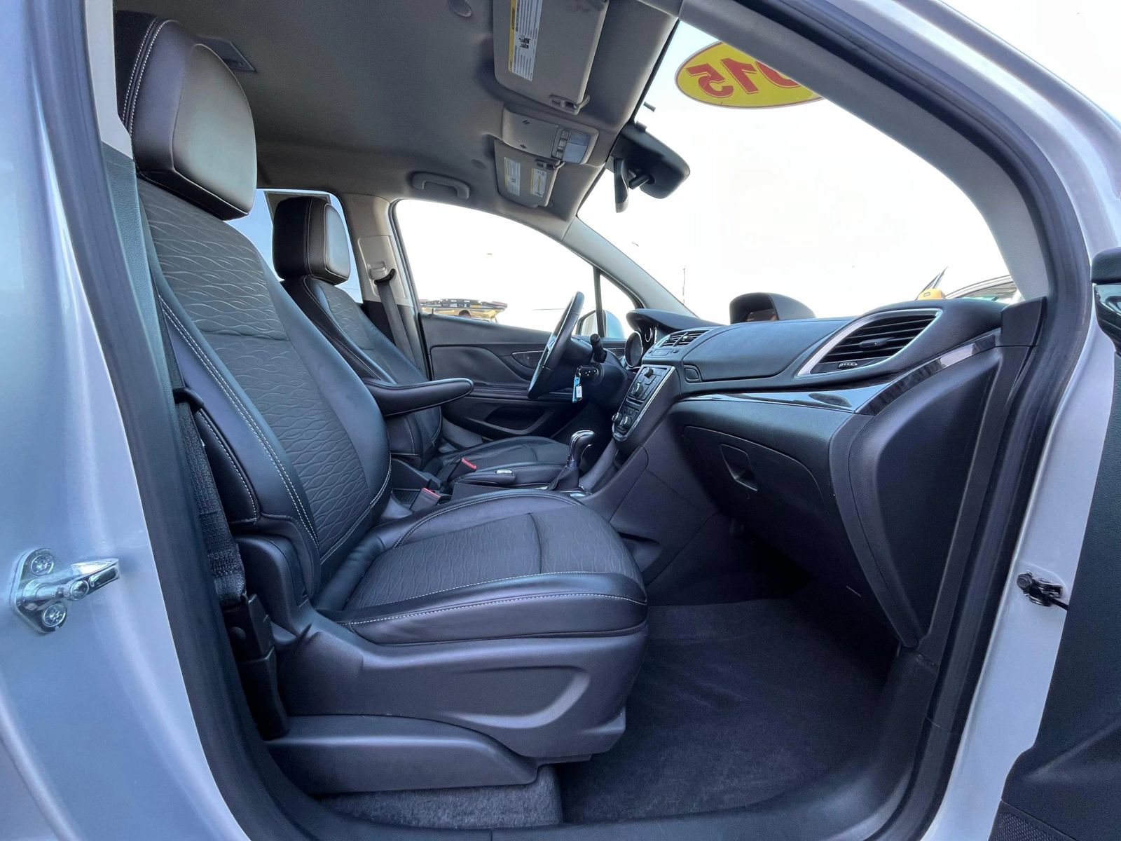 Used 2015 Buick Encore Convenience AWD/4WD image 27