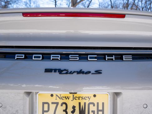 Used 2024 Porsche 911 Turbo S image 39