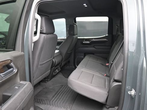 Used 2025 Chevrolet Silverado 1500 LT AWD/4WD image 14