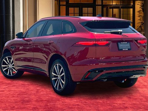 New 2026 Jaguar F-PACE R-Dynamic S image 4