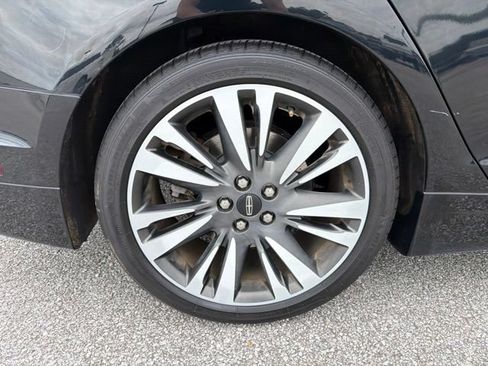 Used 2018 Lincoln MKZ Reserve FWD image 27