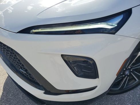 Used 2025 Buick Enclave Sport Touring image 16