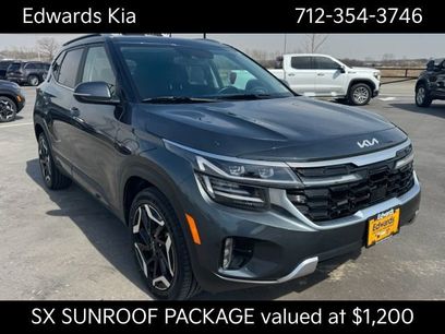 Used 2024 Kia Seltos SX w/ SX Sunroof Package