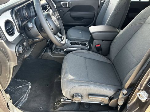 New 2025 Jeep Wrangler Sport S AWD/4WD image 15