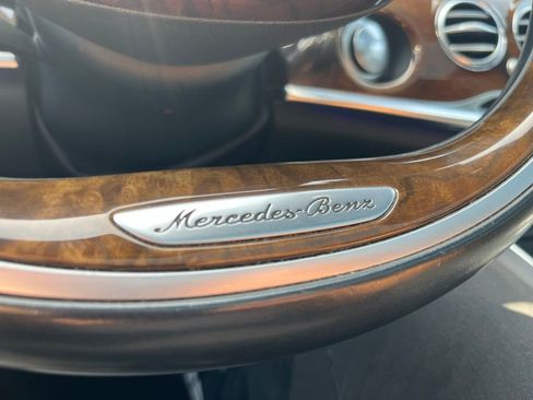 Used 2015 Mercedes-Benz S 550 Sedan image 28