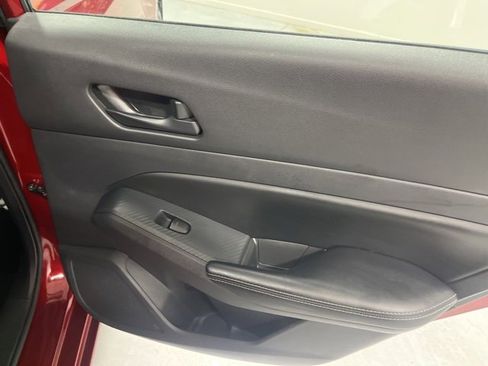 Used 2024 Nissan Altima 2.5 SV image 23