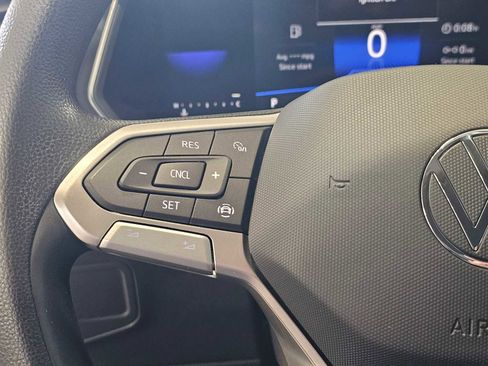 Used 2022 Volkswagen Tiguan S image 25