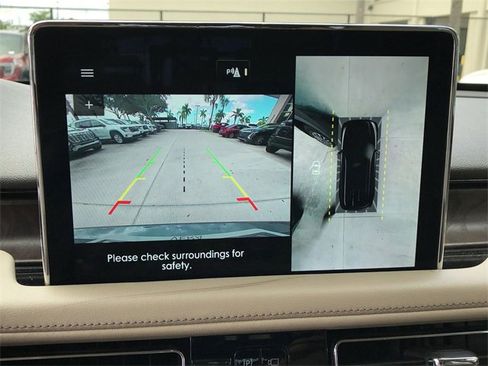 Used 2022 Lincoln Aviator Reserve w/ Equipment Group 201A image 23