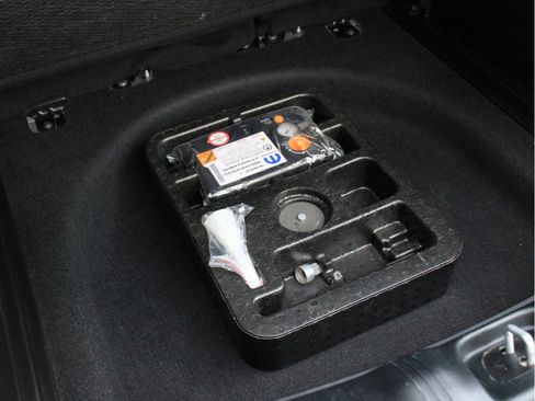 Certified 2022 Jeep Compass Latitude AWD/4WD image 35