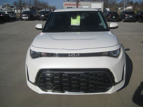 Used 2023 Kia Soul GT-Line image 3