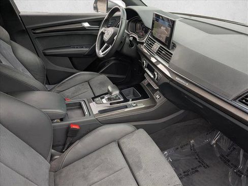 Used 2022 Audi SQ5 Premium Plus w/ Premium Plus Package AWD/4WD image 23