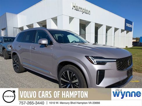 New 2026 Volvo XC90 B5 Core image 1