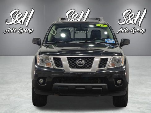 Used 2018 Nissan Frontier PRO-4X AWD/4WD image 11