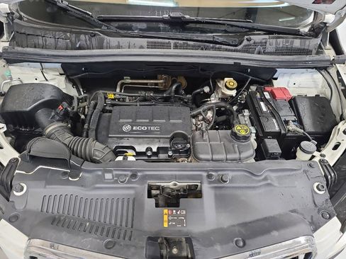 Used 2013 Buick Encore Premium image 17