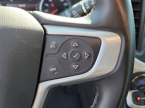 Used 2023 GMC Acadia SLT image 23