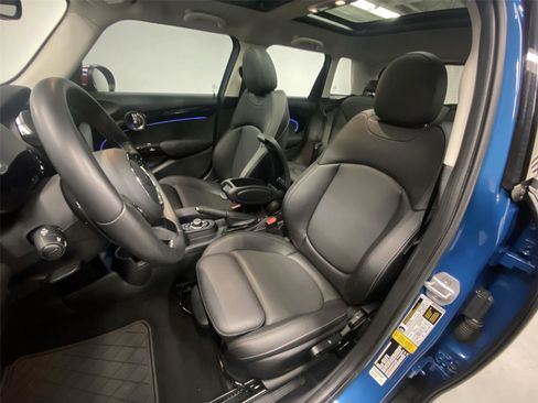 Certified 2023 MINI Cooper S image 17