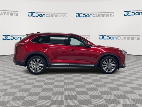 Used 2023 MAZDA CX-9 Signature image 9