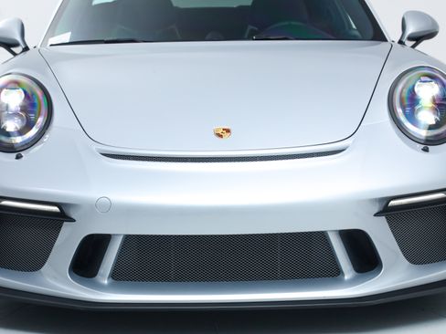 Used 2018 Porsche 911 GT3 image 12