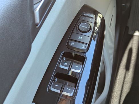 Used 2020 Kia Sportage SX FWD image 24