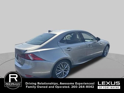 Used 2014 Lexus IS 250 AWD w/ Navigation Package image 7