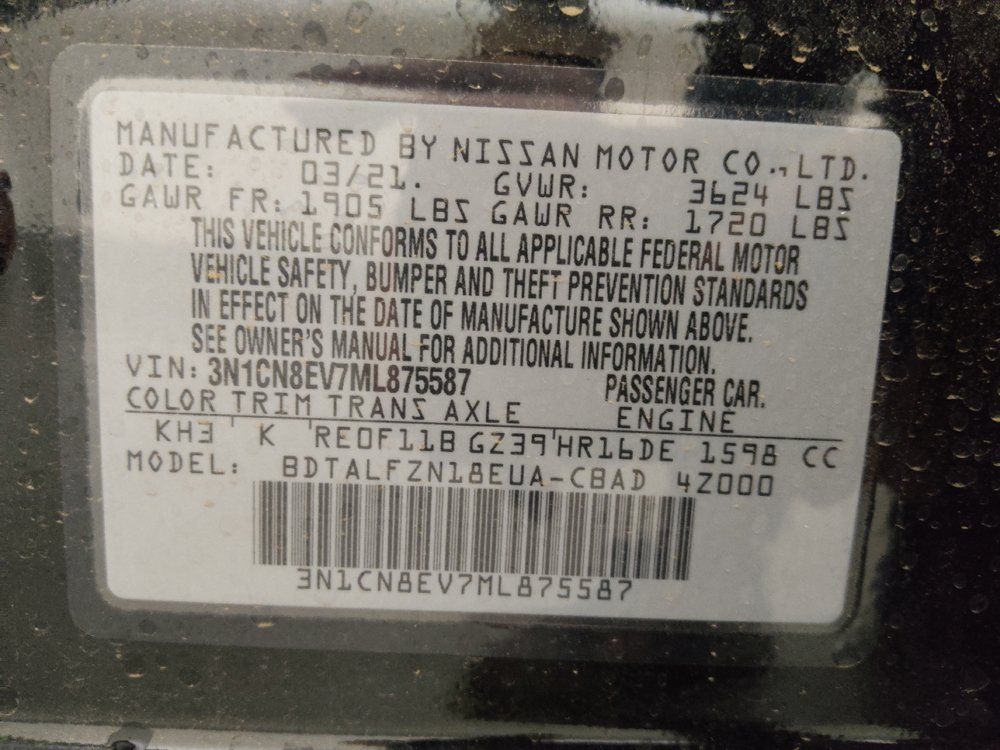 Used 2021 Nissan Versa SV FWD image 33
