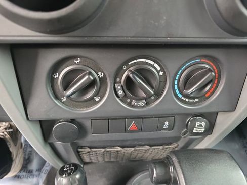 Used 2010 Jeep Wrangler Sport image 28