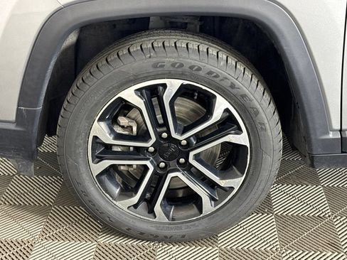 Certified 2024 Jeep Compass Limited AWD/4WD image 30