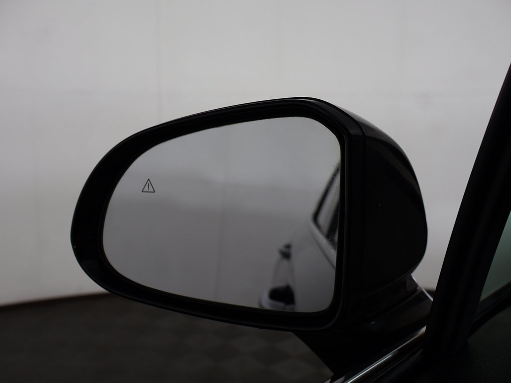 Used 2023 Hyundai Santa Fe Calligraphy AWD/4WD image 42