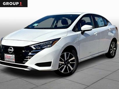 New 2025 Nissan Versa SV