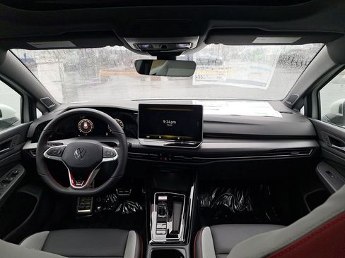 New 2026 Volkswagen GTI SE image 18